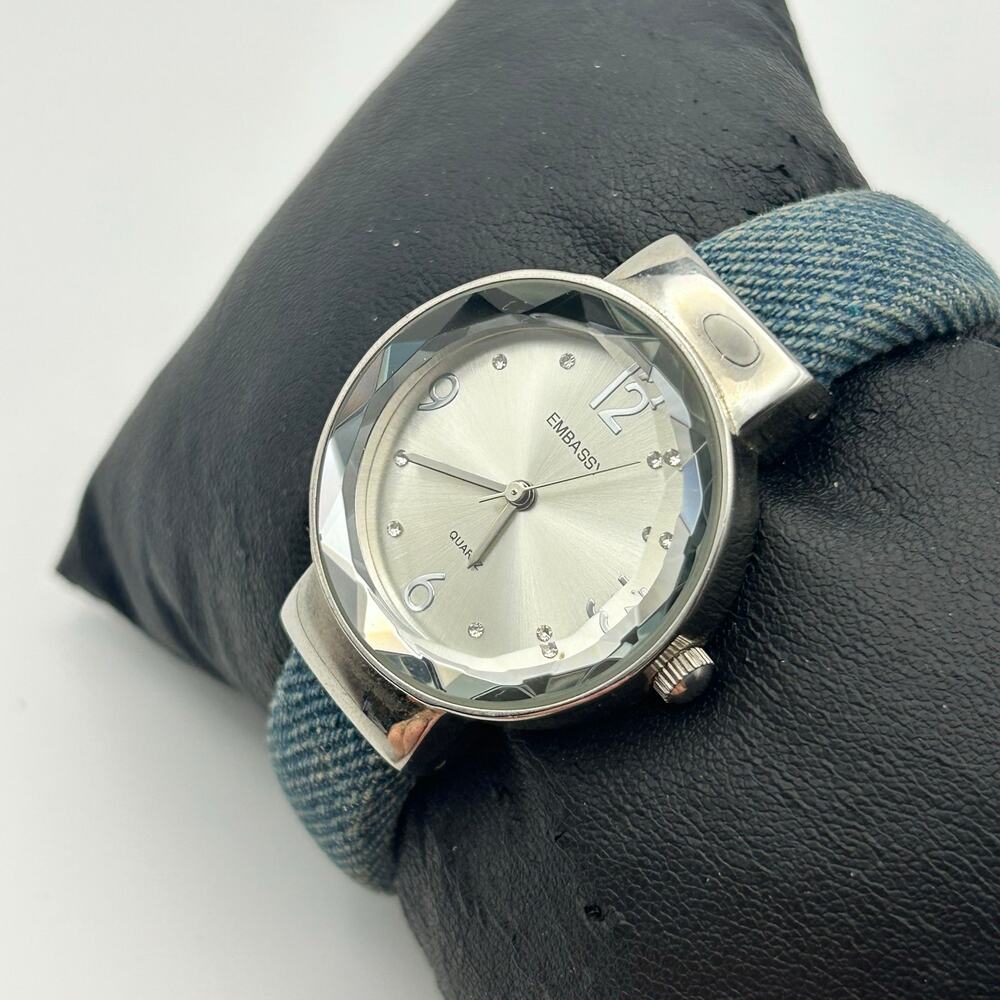 Vintage Embassy Women’s Quartz Watch Faceted Crystal Bezel Blue Denim Strap - Picture 2 of 8